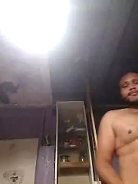 Guanatos13 online show from 02-07-26, 07:12