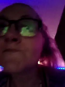 Snapshot of DisireAfterDark chatting on 03-05-26, 11:34 DisireAfterDark online show from 03-05-26, 11:34