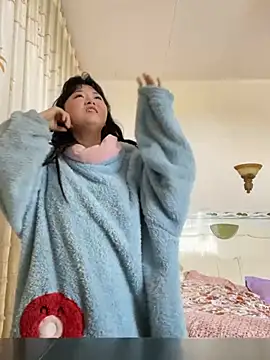 Snapshot of Mloy-01 chatting on 02-20-26, 06:59 Mloy-01 online show from 02-20-26, 06:59