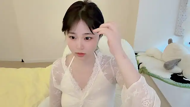 Snapshot of Onefiona chatting on 04-09-26, 05:40 Onefiona online show from 04-09-26, 05:40