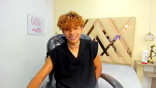 Anyelo Twink online show from 01-31-26, 07:11