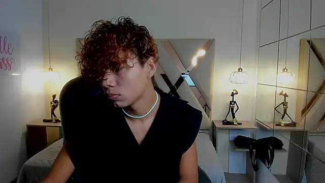 Anyelo Twink online show from 02-14-26, 08:05