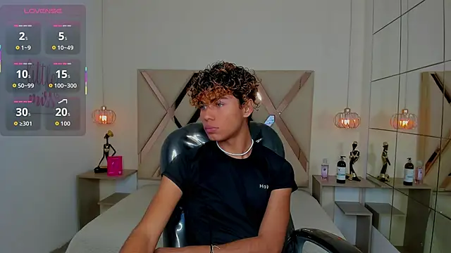 Anyelo Twink online show from 05-28-26, 01:36