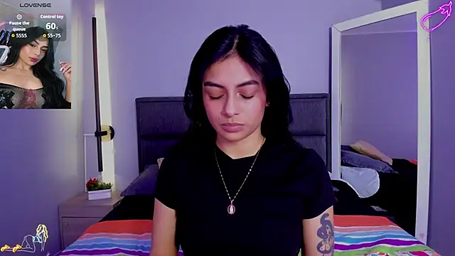 Snapshot of lilith_petit_ chatting on 03-02-26, 01:18 lilith petit online show from 03-02-26, 01:18