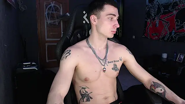 Snapshot of Jack_loveeee chatting on 03-10-26, 05:40 Jack loveeee online show from 03-10-26, 05:40