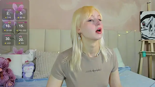 AdeleSilvy online show from 07-25-26, 01:47