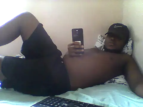 handsomeguy02 online show from 04-22-26, 11:23