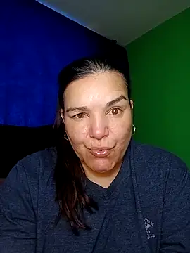 Snapshot of lee_hot chatting on 02-02-26, 02:16 lee hot online show from 02-02-26, 02:16