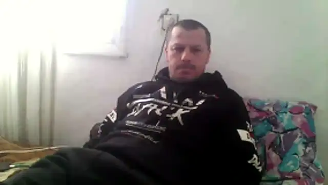 Snapshot of Ivan9iutt chatting on 02-01-26, 08:24 Ivan9iutt online show from 02-01-26, 08:24
