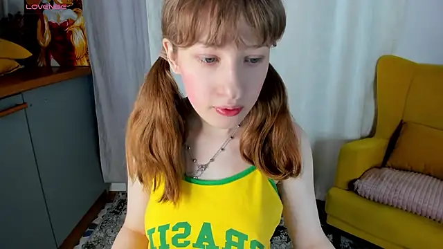 Snapshot of tracy_aw chatting on 02-21-26, 06:58 tracy aw online show from 02-21-26, 06:58