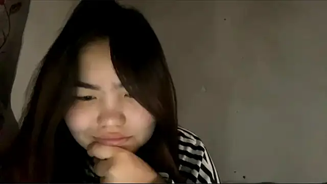 MollyAsian online show from 01-16-26, 05:22