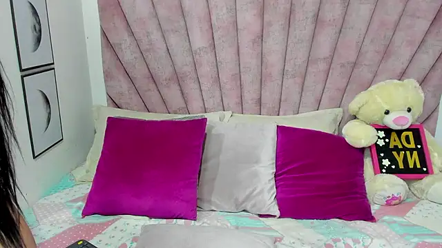 danibellucii  online show from 03-16-26, 03:12