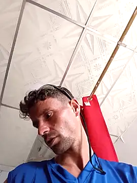 Snapshot of torvyHot chatting on 03-06-26, 07:43 torvyHot online show from 03-06-26, 07:43