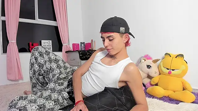 Maiky Cooper01 online show from 02-25-26, 12:42