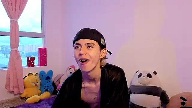 Maiky Cooper01 online show from 04-10-26, 04:23