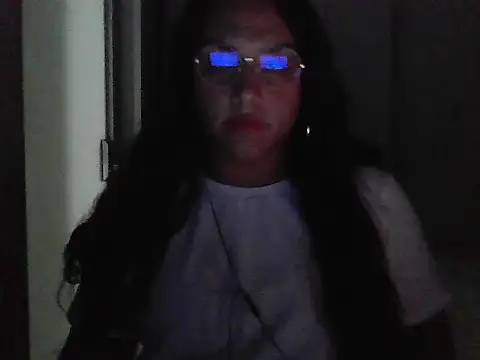 Snapshot of Dvz888 chatting on 06-17-26, 01:41 Dvz888 online show from 06-17-26, 01:41