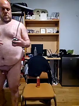 Snapshot of pablovlar chatting on 02-11-26, 03:22 pablovlar online show from 02-11-26, 03:22