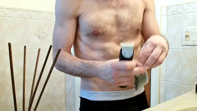 Snapshot of FrankieFuckMe chatting on 02-06-26, 01:58 FrankieFuckMe online show from 02-06-26, 01:58