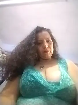 Gorditacarlota online show from 01-17-26, 04:43