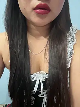 Snapshot of Rubydesire chatting on 02-13-26, 04:03 Rubydesire online show from 02-13-26, 04:03