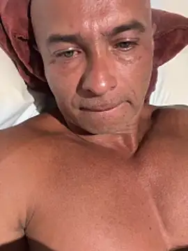 dogfrota online show from 02-21-26, 03:40