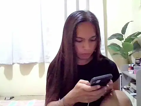 LOVELYMAYUMIE online show from 05-04-26, 04:14