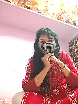 Snapshot of Priyaji7575 chatting on 01-13-26, 01:05 Priyaji7575 online show from 01-13-26, 01:05