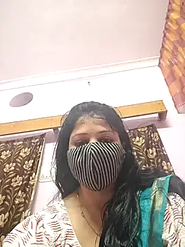 Snapshot of Priyaji7575 chatting on 01-16-26, 03:05 Priyaji7575 online show from 01-16-26, 03:05