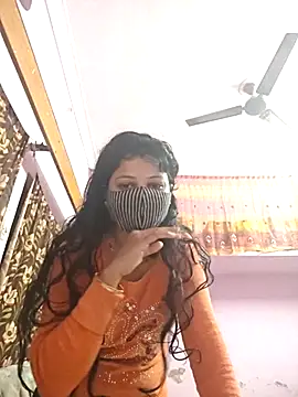 Snapshot of Priyaji7575 chatting on 01-17-26, 05:23 Priyaji7575 online show from 01-17-26, 05:23