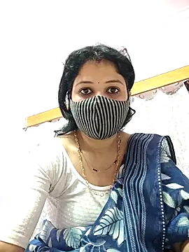 Snapshot of Priyaji7575 chatting on 03-05-26, 11:28 Priyaji7575 online show from 03-05-26, 11:28