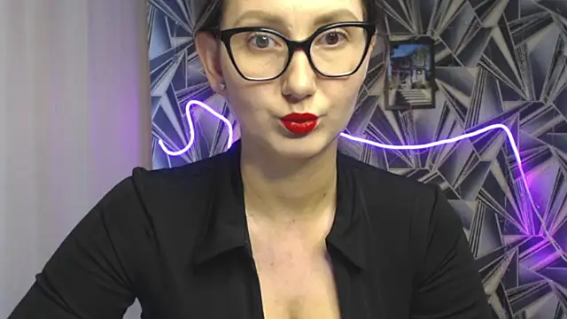 Snapshot of NikkiKiss___ chatting on 05-26-26, 01:23 NikkiKiss online show from 05-26-26, 01:23