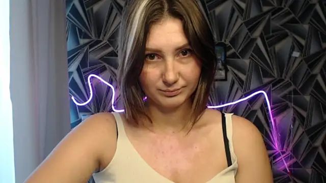 Snapshot of NikkiKiss___ chatting on 06-10-26, 01:39 NikkiKiss online show from 06-10-26, 01:39