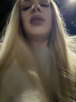 Snapshot of AlyssaFoxx_ chatting on 02-03-26, 05:51 AlyssaFoxx online show from 02-03-26, 05:51