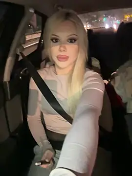 Snapshot of AlyssaFoxx_ chatting on 02-22-26, 06:17 AlyssaFoxx online show from 02-22-26, 06:17