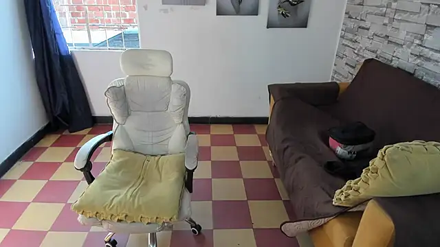 Snapshot of felipe_colinss chatting on 05-07-26, 12:21 felipe colinss online show from 05-07-26, 12:21