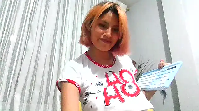 mindymiaw online show from 06-11-26, 03:37