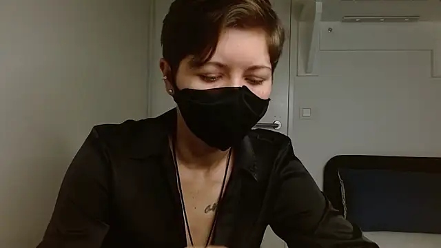 Snapshot of Alexxa_XX chatting on 02-02-26, 08:40 Alexxa XX online show from 02-02-26, 08:40