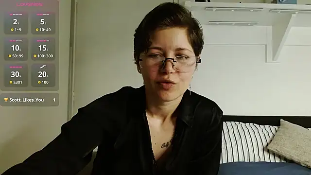 Snapshot of Alexxa_XX chatting on 02-24-26, 09:02 Alexxa XX online show from 02-24-26, 09:02