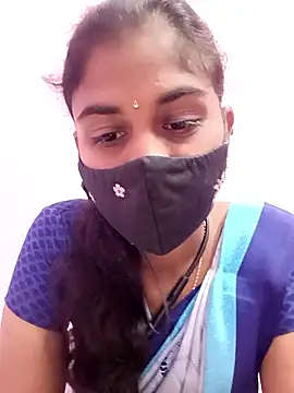 Snapshot of Tamil_Hot_RoyalQueen chatting on 05-18-26, 11:38 Tamil Hot RoyalQueen online show from 05-18-26, 11:38
