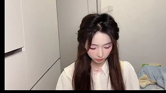 1X-NanNan online show from 01-19-26, 01:37