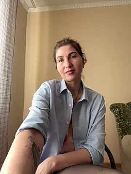  Crystal 2 online show from 03-08-26, 11:25