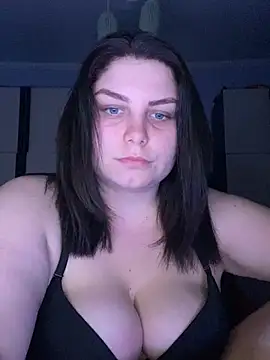 ShappireJoy online show from 03-11-26, 01:00