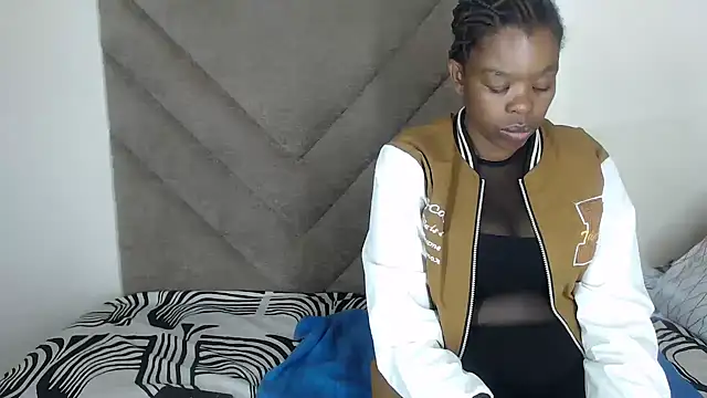 Snapshot of Nellybba chatting on 06-05-26, 06:02 Nellybba online show from 06-05-26, 06:02