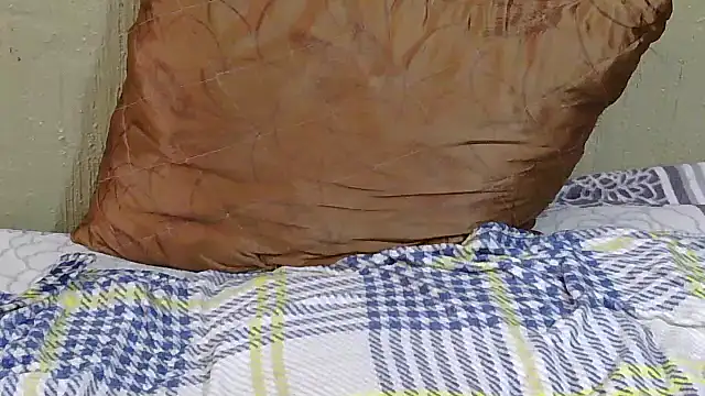 xxxChocolateBox online show from 02-06-26, 10:07