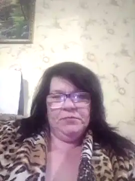 NysiOlsen online show from 04-28-26, 06:46