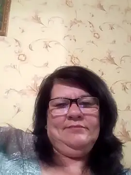 NysiOlsen online show from 05-19-26, 05:52