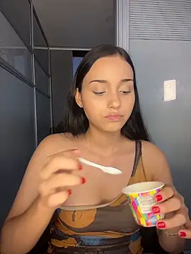 Snapshot of xXxSamantha__ chatting on 02-24-26, 10:52 xXxSamantha online show from 02-24-26, 10:52