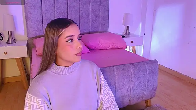 Lucy Carson  online show from 04-22-26, 03:42