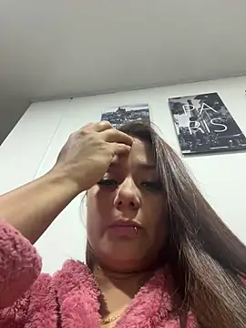 Pretty  Milf online show from 04-04-26, 11:13