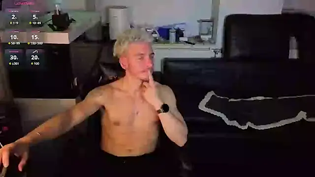 Rayzel White online show from 01-18-26, 10:24